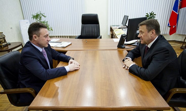 Игорь Холманских провел рабочую встречу с Александром Вяткиным