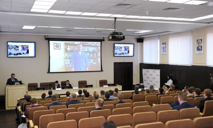 В УрФУ обсудили развитие электроники на Урале
