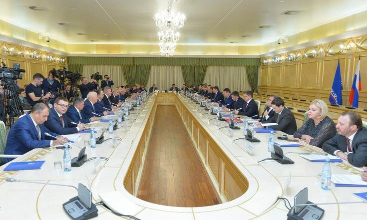 Игорь Холманских с рабочей поездкой посетил Ямало-Ненецкий автономный округ