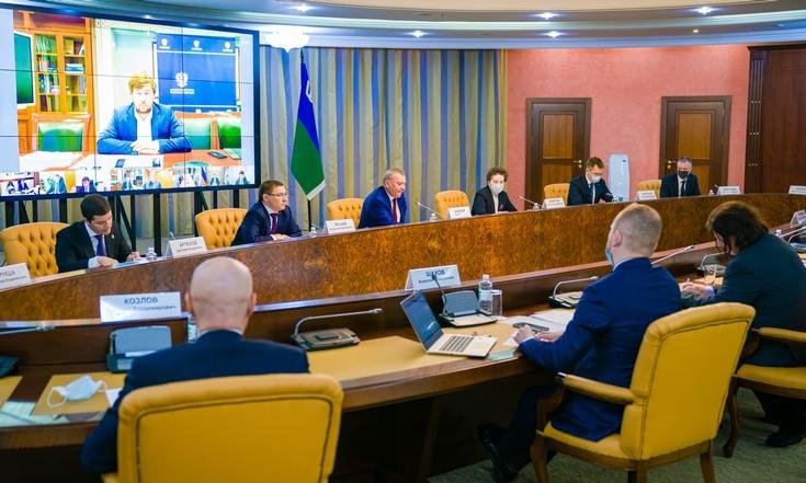 Владимир Якушев: «У нефтегазовых компаний должно быть понимание, куда двигаться в будущем»