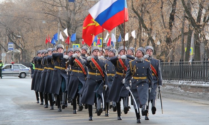 Церемония возложения венков к памятнику Маршалу Советского Союза Георгию Константиновичу Жукову