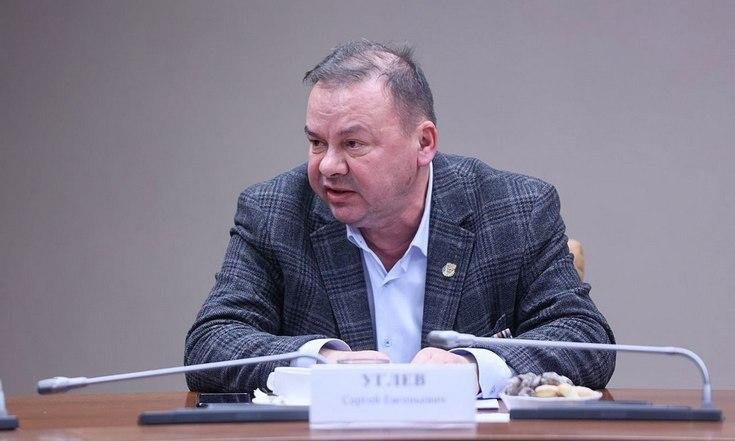 Полномочный представитель Президента Владимир Якушев в преддверии Дня народного единства, встретился с гражданскими активистами Уральского федерального округа