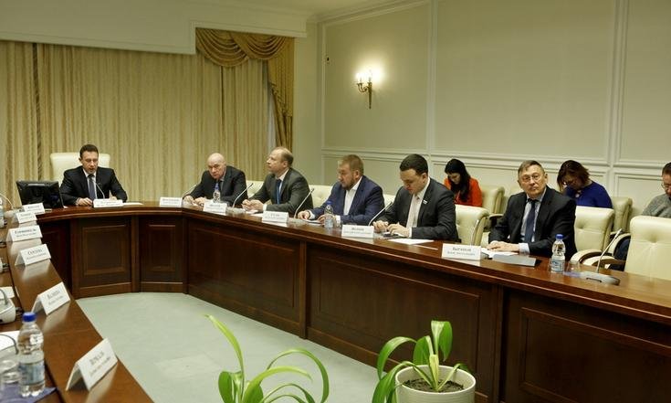 Совет политических партий