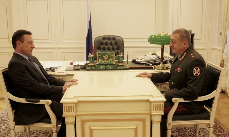 Рабочая встреча с командующим Уральским округом войск национальной гвардии Российской Федерации генерал-лейтенантом Игорем Голлоевым