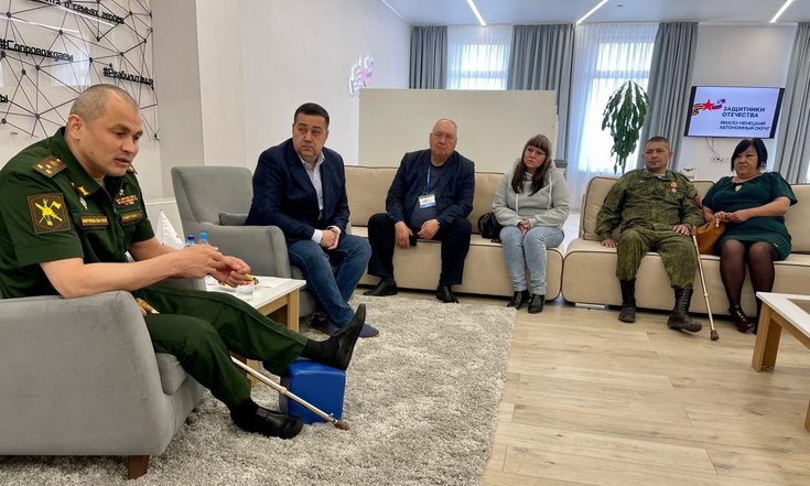 Региональные отделения фонда «Защитники Отечества» подводят первые итоги работы. С 1 июня – с начала работы филиалов - в целом по УрФО сотрудники приняли 4 234 обращения