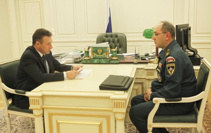 Встреча с начальником Уральского регионального центра МЧС России генерал-лейтенантом внутренней службы Сергеем Мирошниченко