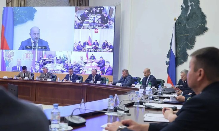 Заседание Совета при полпреде о подготовке к выборам