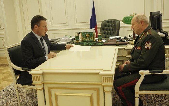 Встреча с командующим войсками Уральского регионального командования внутренних войск МВД России генерал-лейтенантом Сергеем Корнюшкиным