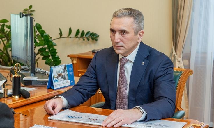Рабочая встреча Владимира Якушева с губернатором Тюменской области Александром Моором