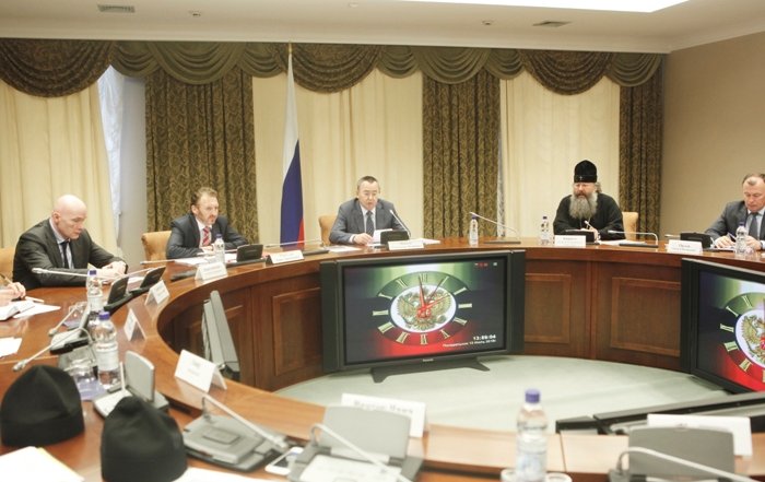 А.Моисеев провел совещание о ходе реализации комплексной программы Свердловской области «Духовный центр Урала» до 2020 года
