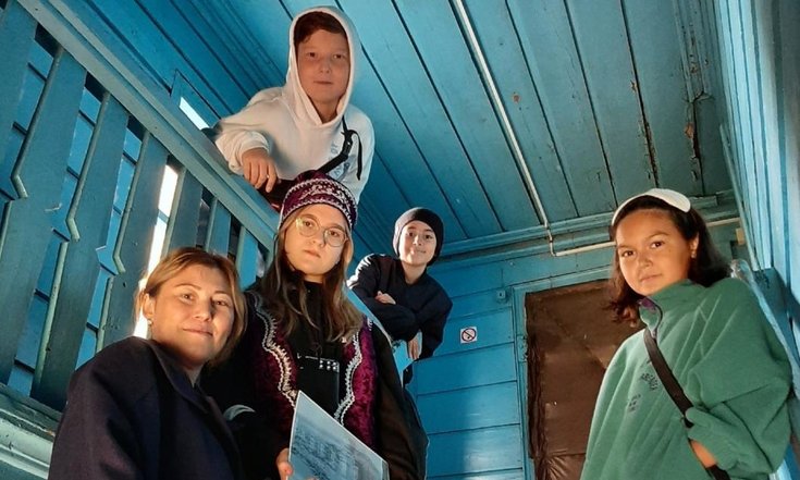 Пешие экскурсии по домам конца XIX века проводят в селе Ембаево