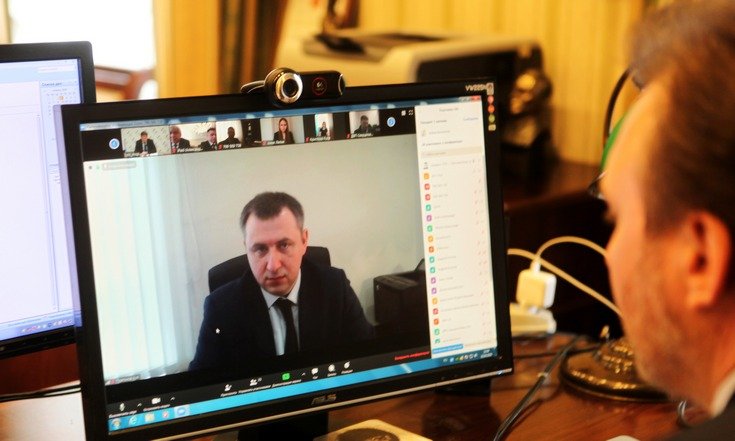 Заместитель полпреда Борис Кириллов провел заседание Совета по вопросам совершенствования государственной политики в области патриотического воспитания