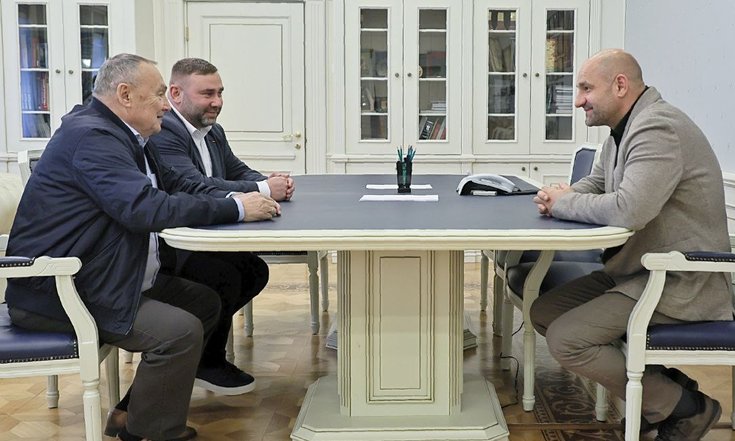 Артём Жога: «Личное общение с профессиональными спортсменами – мощнейшая мотивация для детей»