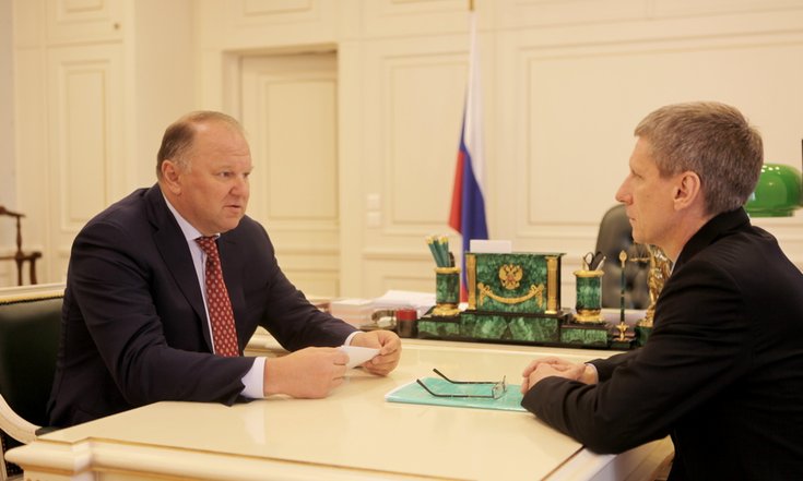 Николай Цуканов провел рабочую встречу с начальником межрегиональной инспекции ФНС по Уральскому федеральному округу Дмитрием Журавлевым