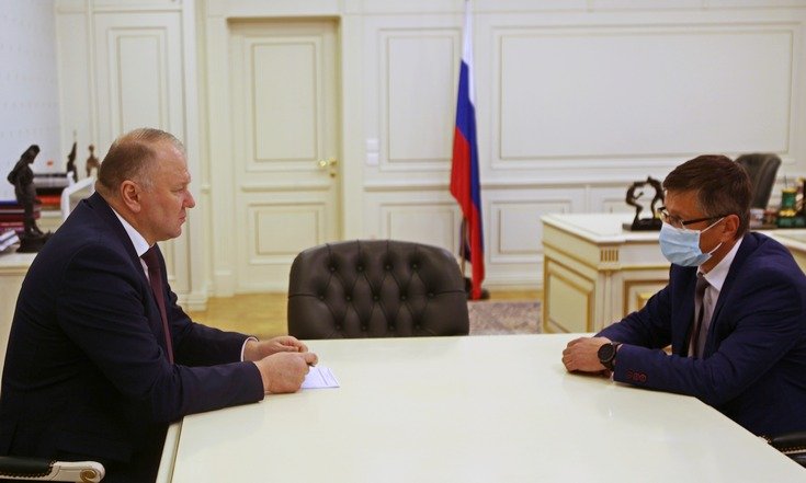 Николай Цуканов провел рабочую встречу с руководителем Управления Роспотребнадзора по Свердловской области Дмитрием Козловских