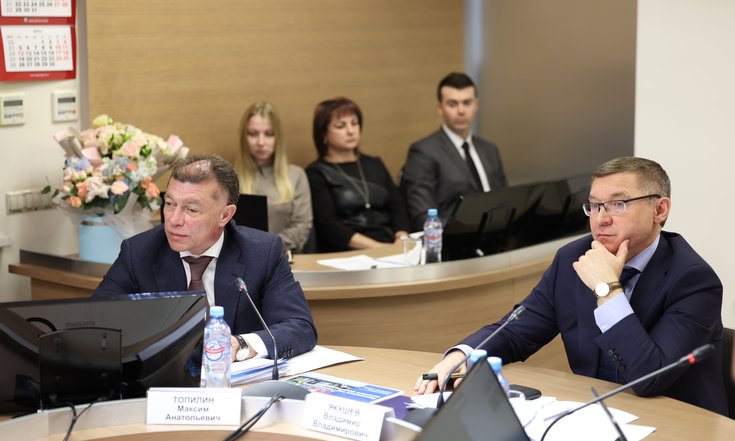 Выездное заседание Комитета Госдумы по экономической политике в Магнитогорске
