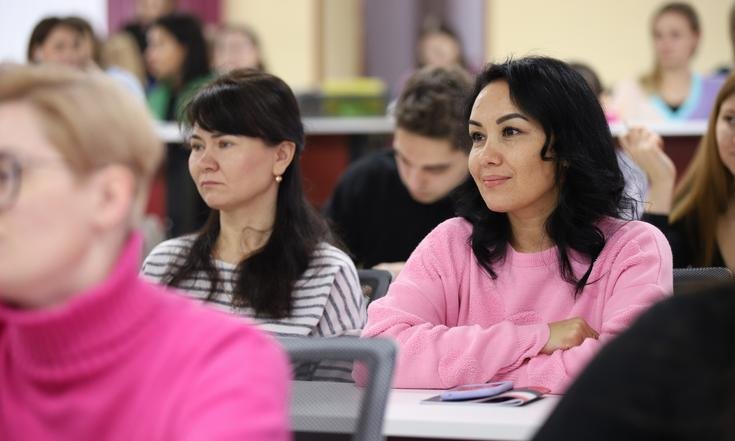Владимир Якушев: «Эффективная работа с соцсетями – один из важнейших навыков современных управленцев»