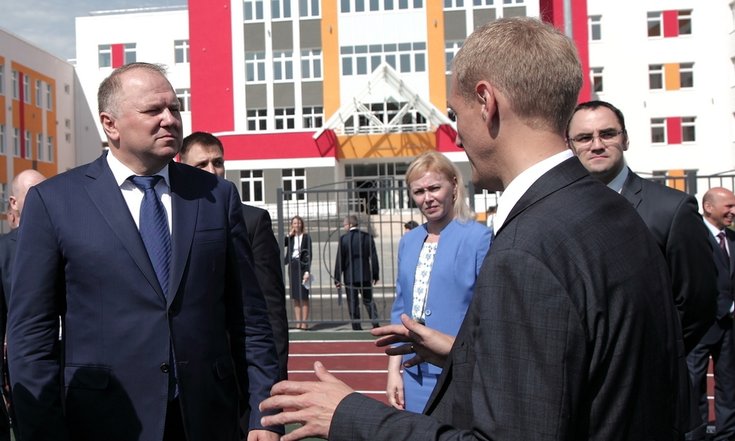 К началу нового учебного года готовы 2855 школ Уральского федерального округа