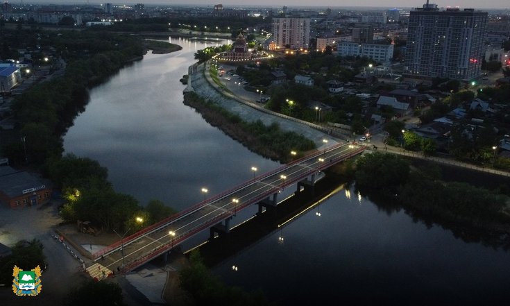 1 июня, в Кургане после завершения капитального ремонта открыли для движения транспорта и пешеходов мост по улице Кирова
