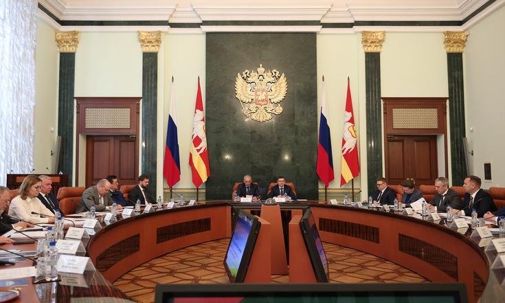 Окружной семинар-совещание по вопросам национальной политики