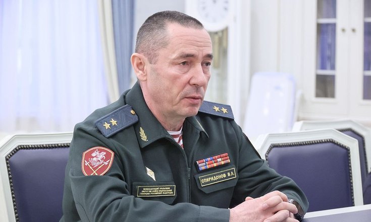 Рабочая встреча с командующим Уральским округом войск национальной гвардии Владимиром Спиридоновым
