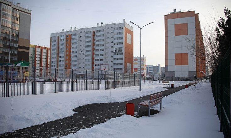 Владимир Якушев и Вадим Шумков посетили строительную площадку дома-квартала «Резиденция»