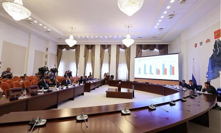 Владимир Якушев: «Нужно понимать, с каким запасом прочности мы подойдём к концу года»