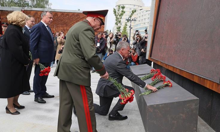 Владимир Якушев: «Стела «Город трудовой доблести» — символ стойкости и мужества жителей Среднего Урала»