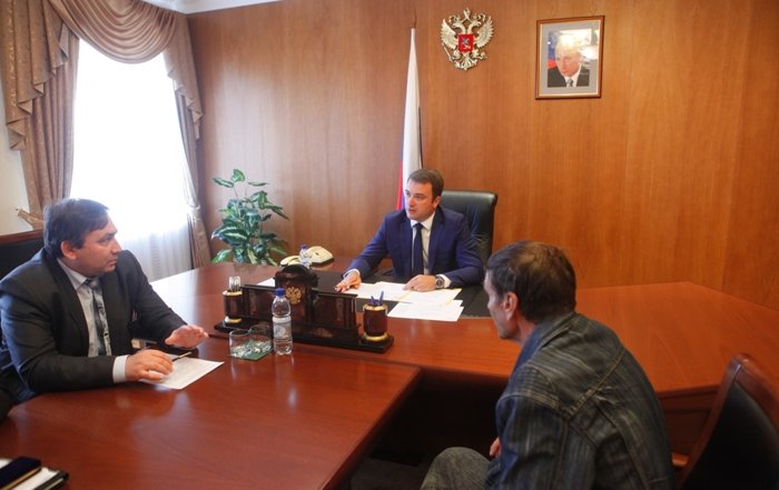 Сергей Морев провел личный прием граждан по поручению Президента Российской Федерации с жителями Свердловской области